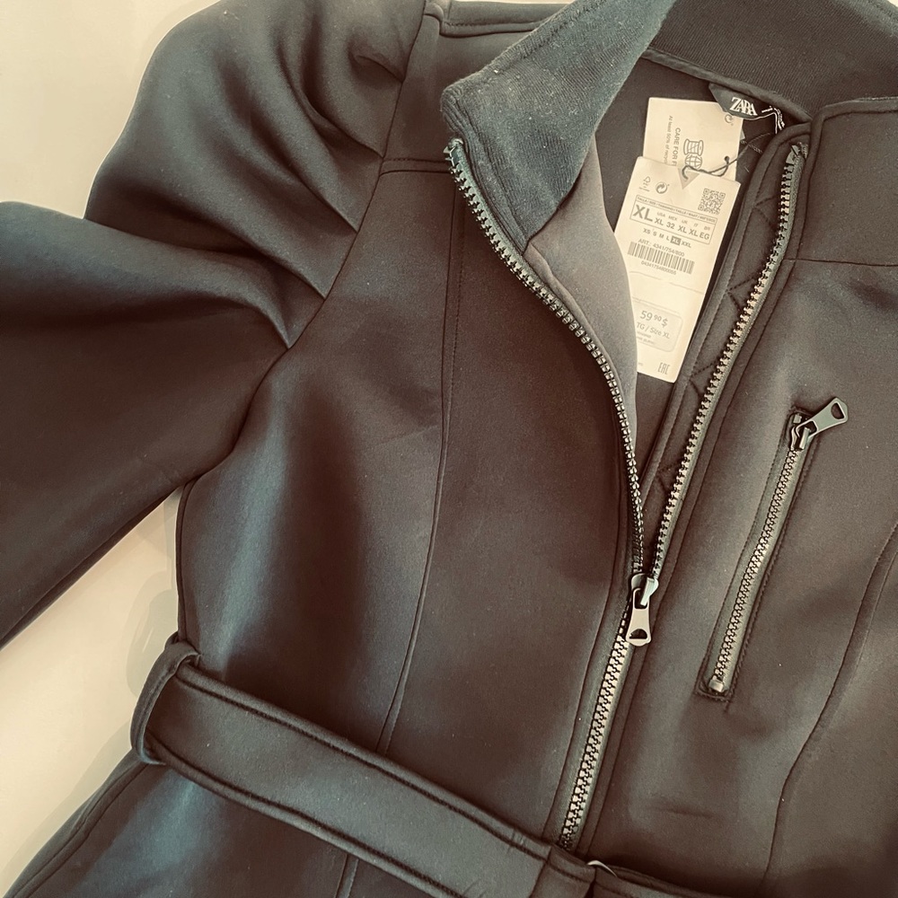 Woman’s vintage jacket, scu-ba material